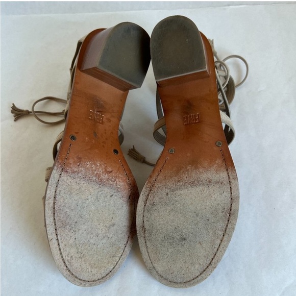 11 FRYE BRIELLE STRAPPY LACE-UP BLOCK HEEL SANDAL . Tan nude color. EUC - Picture 8 of 12